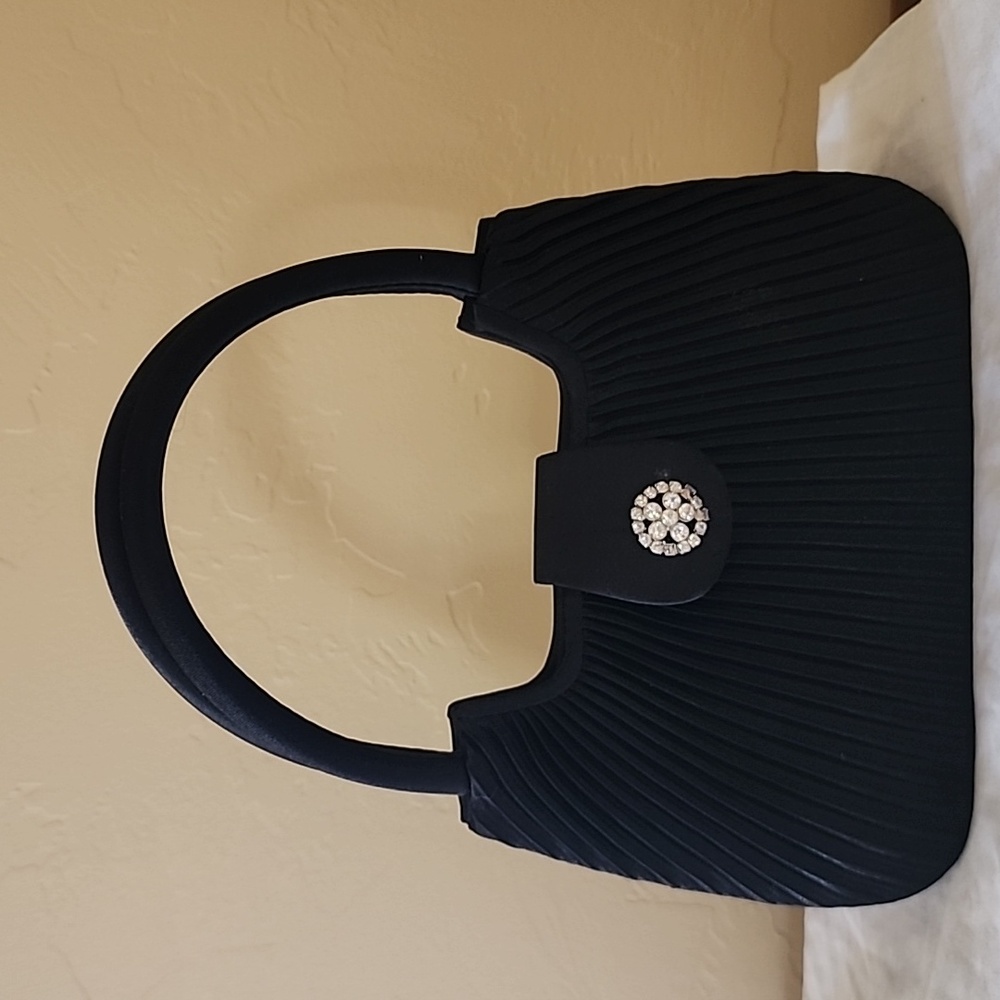 Vintage Pleated Satin Evening clutch